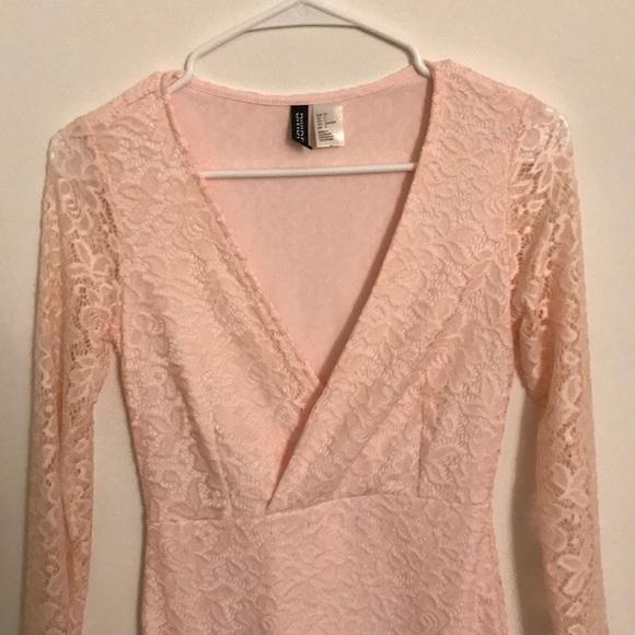 Blush pink long-sleeve dress - Picture 2 of 5